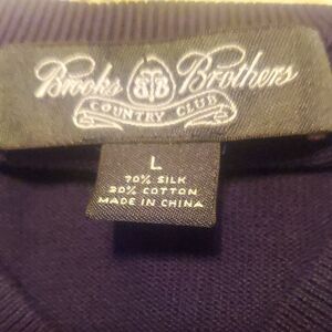 Quiet Luxury! Brooks Brothers Navy Sweater. 70/30 Sill/ Cotton Vest